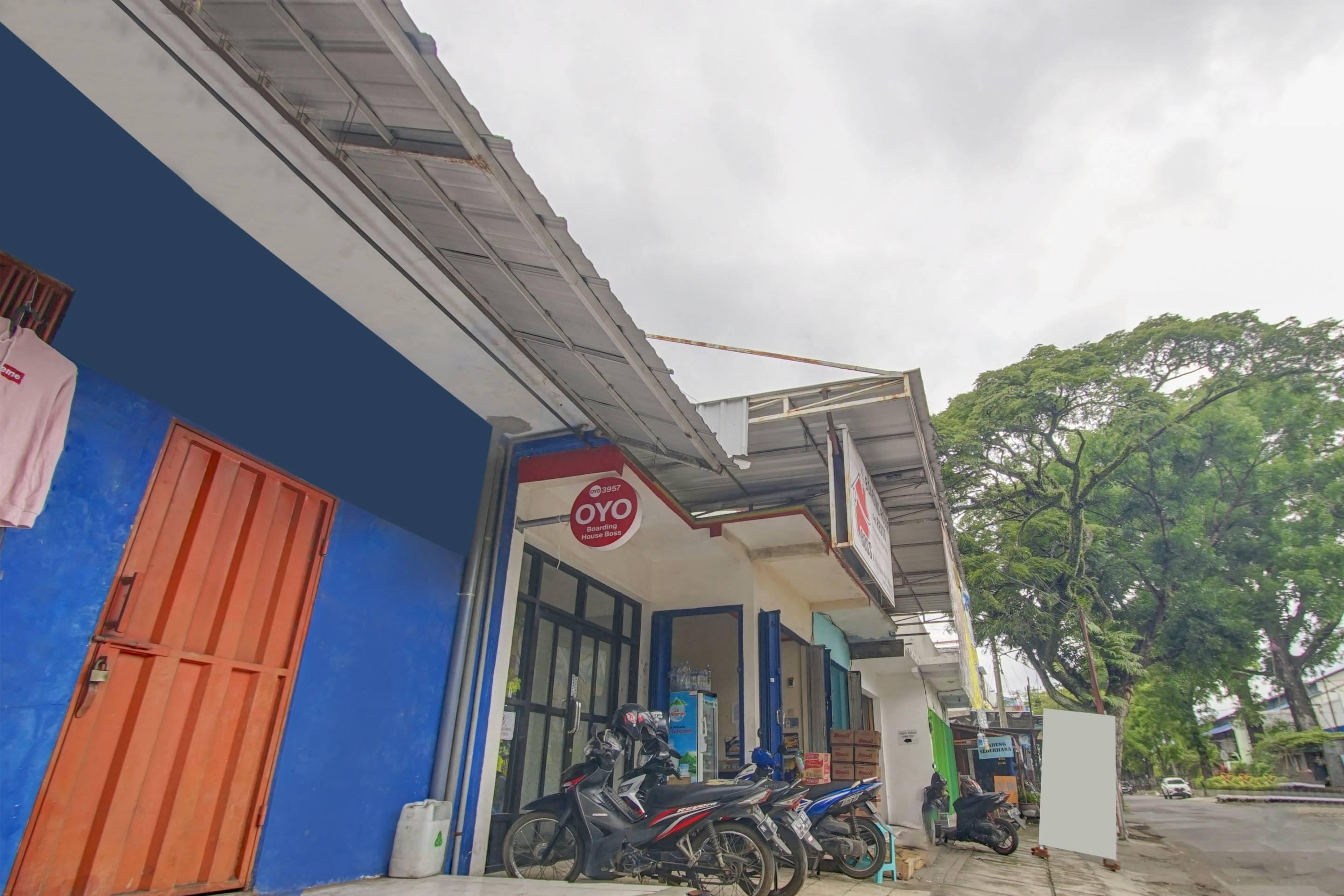 Reddoorz Near Stasiun Malang Kota Lama 2 Экстерьер фото