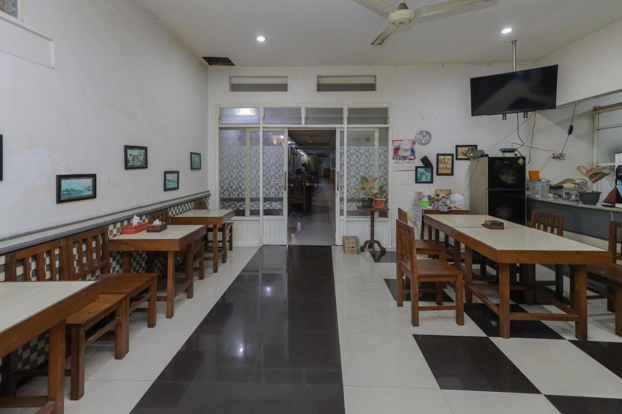 Reddoorz Near Stasiun Malang Kota Lama 2 Экстерьер фото